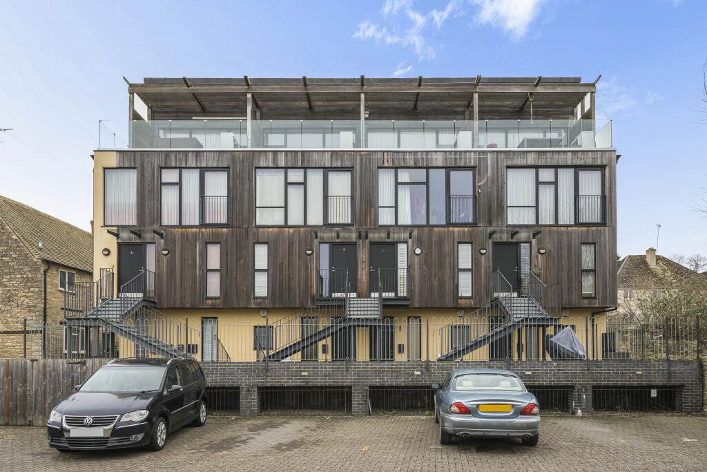1 bed 1st Floor Flat for rent in Witney. From Scottfraser - Witney 1 bed 1st Floor Flat for rent in Witney. From Scottfraser - Witney