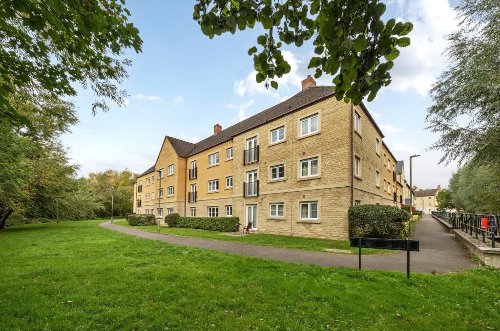 2 bed 1st Floor Flat for rent in Witney. From Scottfraser - Witney
