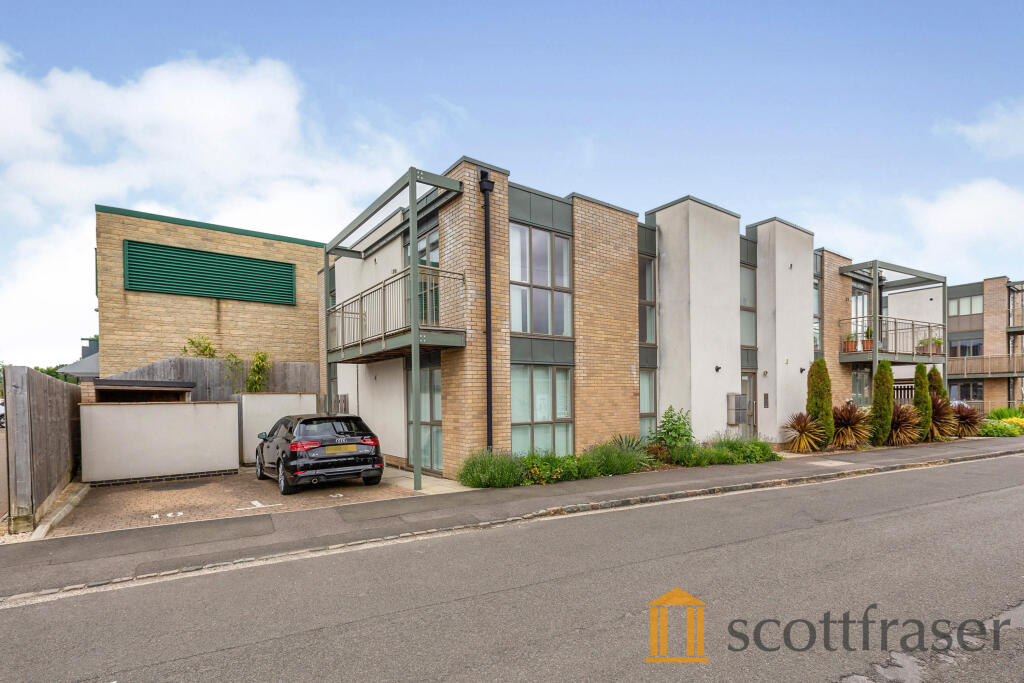 2 bed 1st Floor Flat for rent in Carterton. From Scottfraser - Witney 2 bed 1st Floor Flat for rent in Carterton. From Scottfraser - Witney