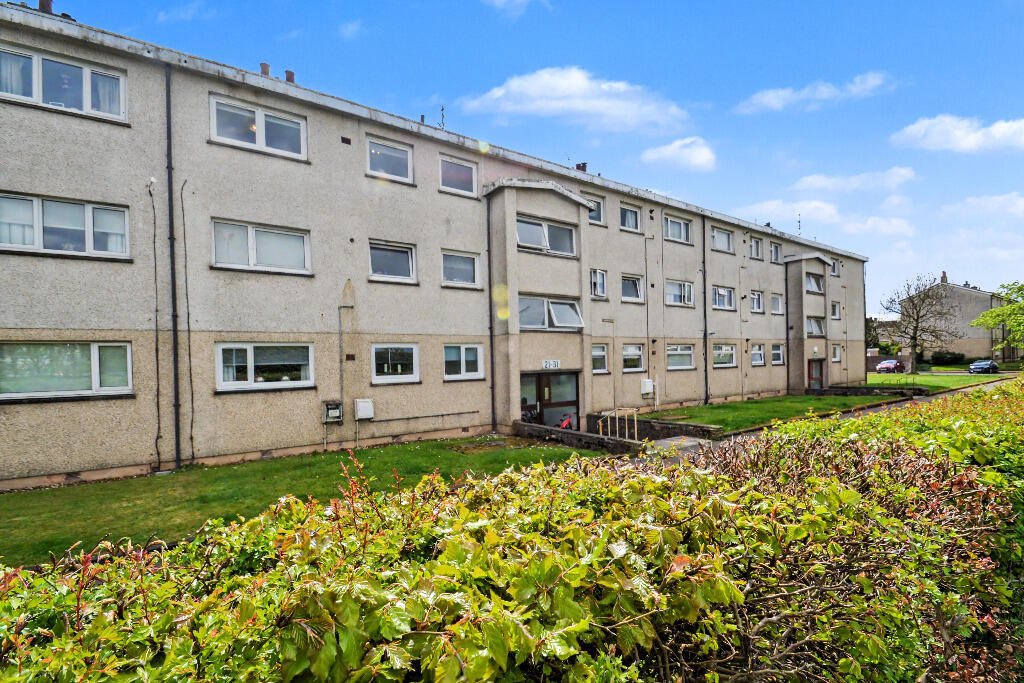 2 bed 1st Floor Flat for rent in East Kilbride. From Scottish Property Centre - Shawlands