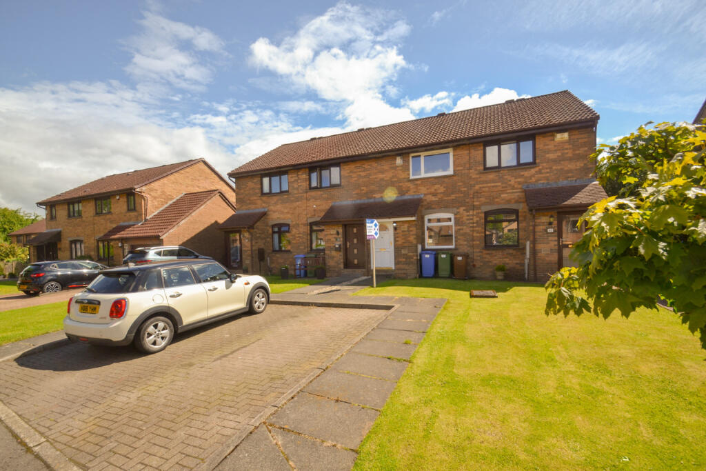 2 bed Mid Terraced House for rent in Barrhead. From Scottish Property Centre - Shawlands