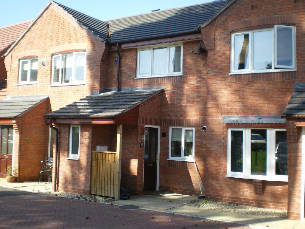 2 bed Mid Terraced House for rent in Stourbridge. From Select Property Management Ltd - Amblecote
