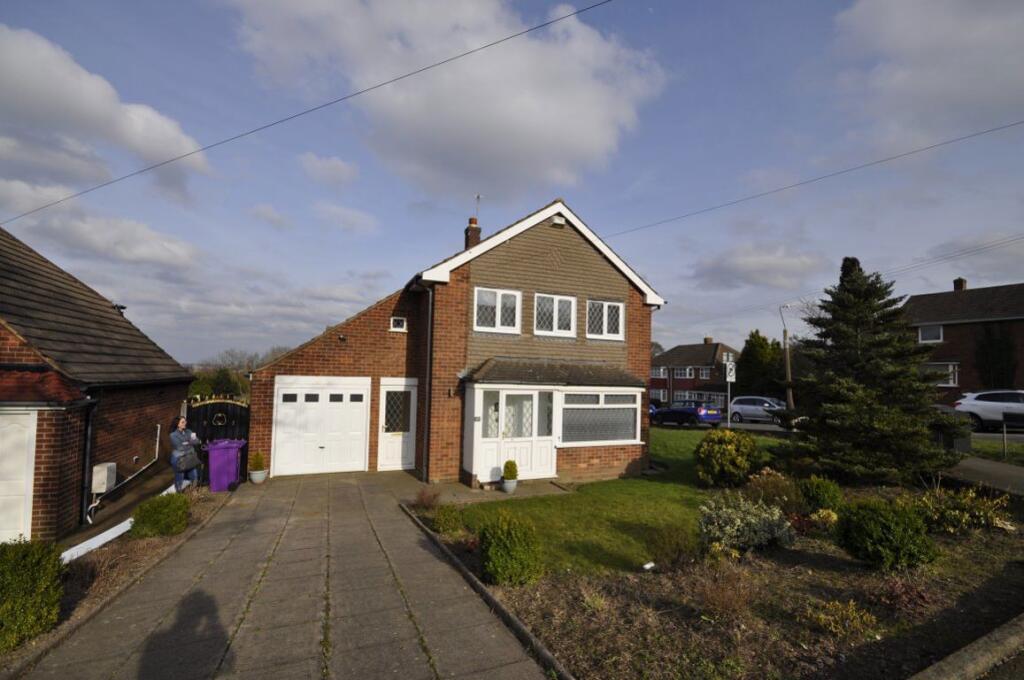 3 bed Detached for rent in Wolverhampton. From Select Property Management Ltd - Amblecote 3 bed Detached for rent in Wolverhampton. From Select Property Management Ltd - Amblecote