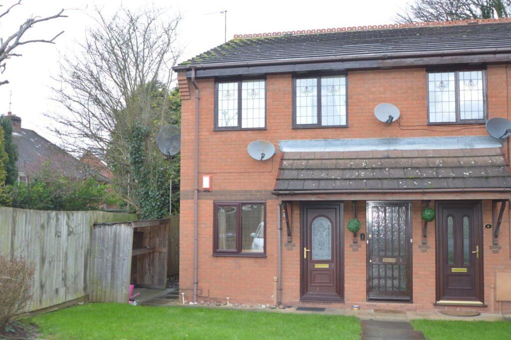 1 bed 1st Floor Flat for rent in Old Hill. From Select Property Management Ltd - Amblecote 1 bed 1st Floor Flat for rent in Old Hill. From Select Property Management Ltd - Amblecote
