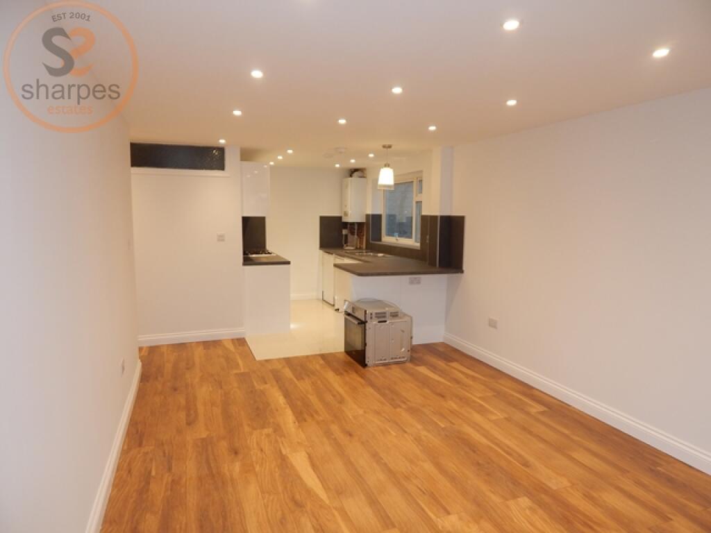 1 bed 1st Floor Flat for rent in Carshalton. From Sharpes Estates 1 bed 1st Floor Flat for rent in Carshalton. From Sharpes Estates