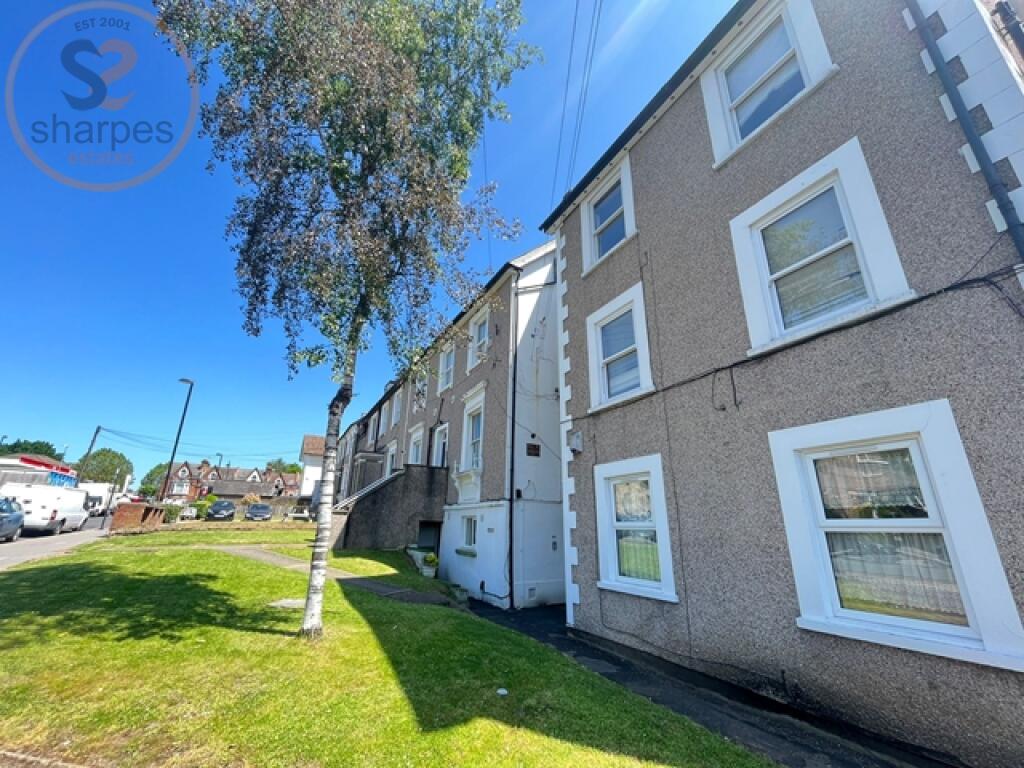 1 bed 1st Floor Flat for rent in Penge. From Sharpes Estates