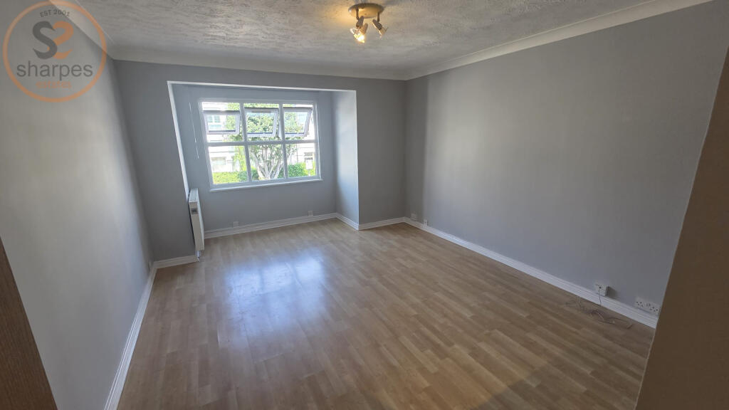 1 bed 1st Floor Flat for rent in Wandsworth. From Sharpes Estates