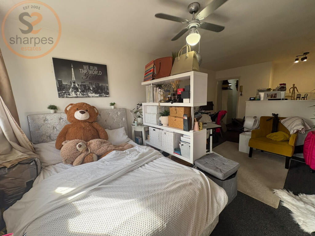 1 bed 1st Floor Flat for rent in Streatham. From Sharpes Estates