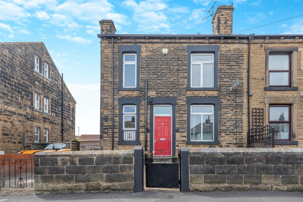 2 bed Mid Terraced House for rent in Morley. From Shaun Mellor Property - Morley 2 bed Mid Terraced House for rent in Morley. From Shaun Mellor Property - Morley