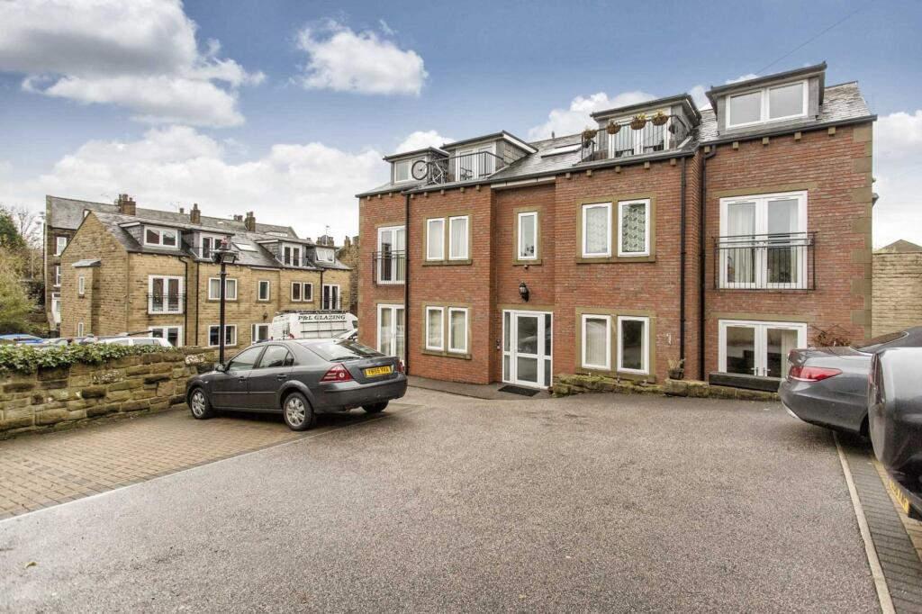 1 bed 1st Floor Flat for rent in Morley. From Shaun Mellor Property - Morley