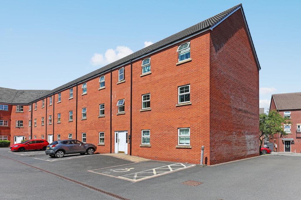 2 bed 1st Floor Flat for rent in Thorpe on the Hill. From Shaun Mellor Property - Morley 2 bed 1st Floor Flat for rent in Thorpe on the Hill. From Shaun Mellor Property - Morley