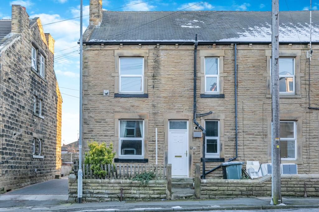 2 bed End of Terrace for rent in Morley. From Shaun Mellor Property - Morley 2 bed End of Terrace for rent in Morley. From Shaun Mellor Property - Morley