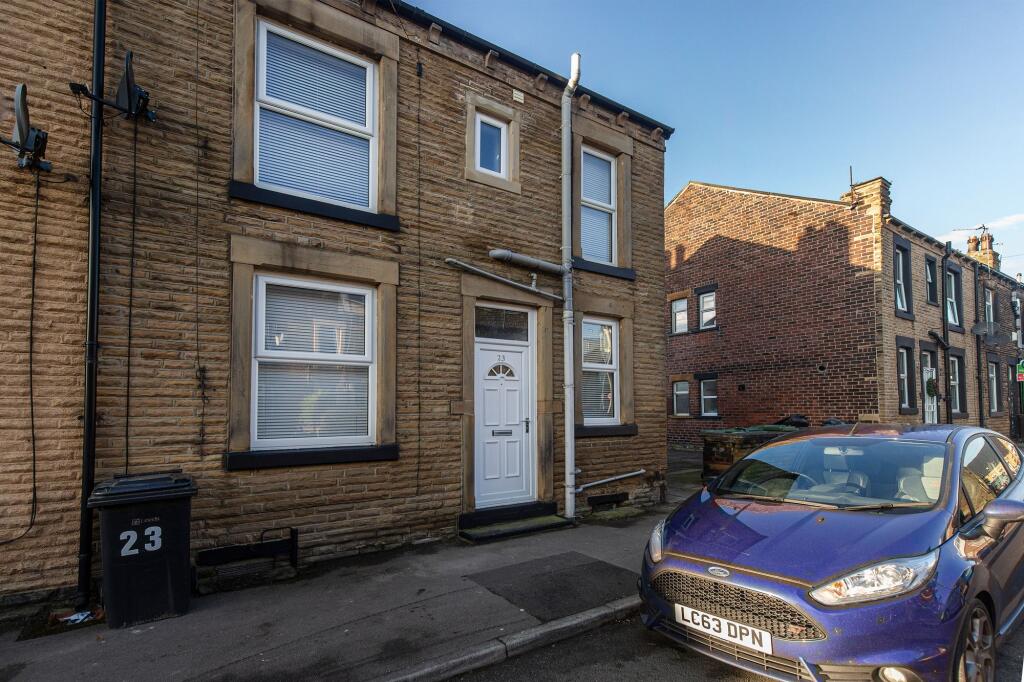 2 bed Mid Terraced House for rent in Morley. From Shaun Mellor Property - Morley 2 bed Mid Terraced House for rent in Morley. From Shaun Mellor Property - Morley