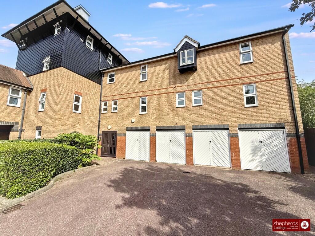 2 bed Apartment for rent in Hertford. From Shepherds - Hertford