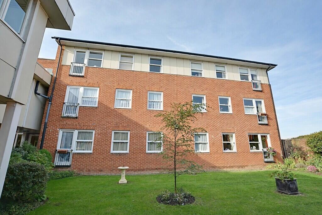 1 bed Apartment for rent in Hertford. From Shepherds - Hertford