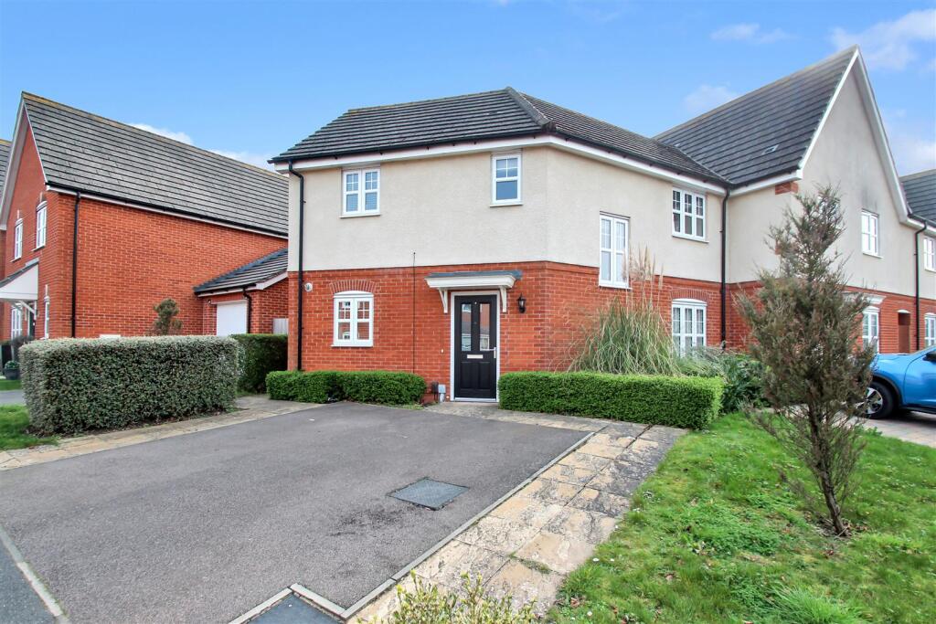 3 bed End of Terrace for rent in Rushden. From Simpson & Weekley - Rushden