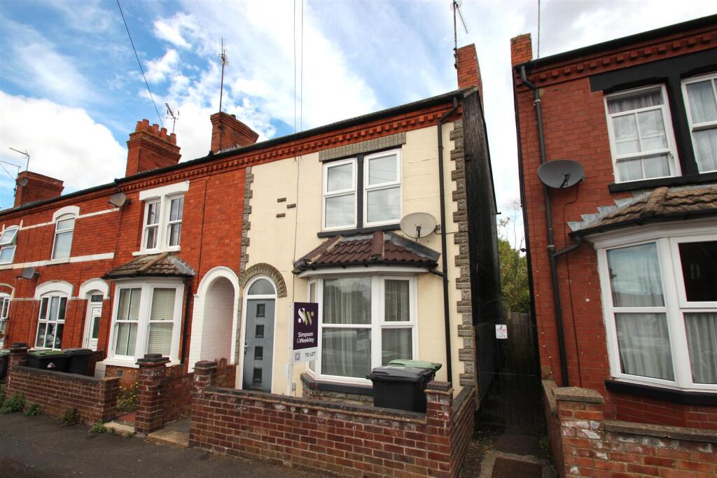 2 bed Mid Terraced House for rent in Rushden. From Simpson & Weekley - Rushden