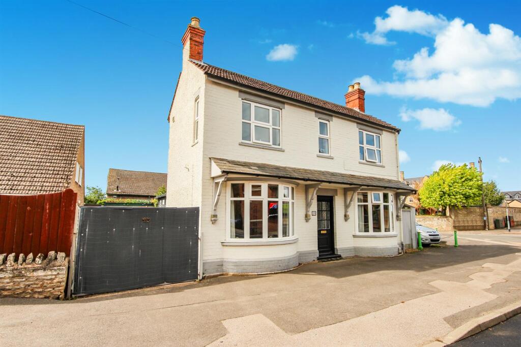 3 bed Detached for rent in Rushden. From Simpson & Weekley - Rushden