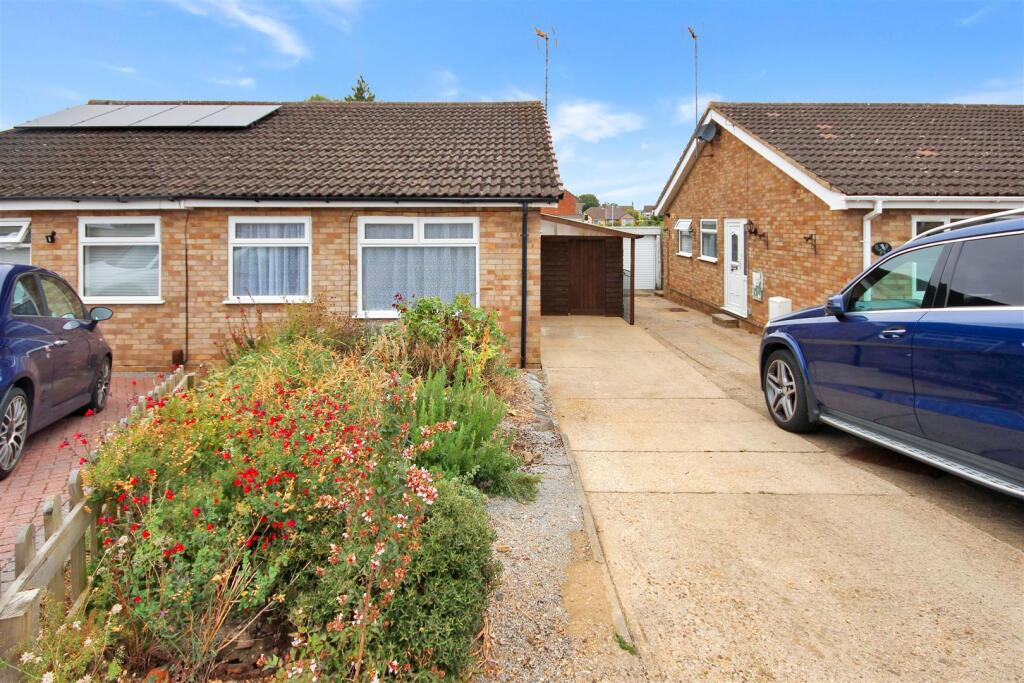 2 bed Semi Detached for rent in Irchester. From Simpson & Weekley - Rushden 2 bed Semi Detached for rent in Irchester. From Simpson & Weekley - Rushden