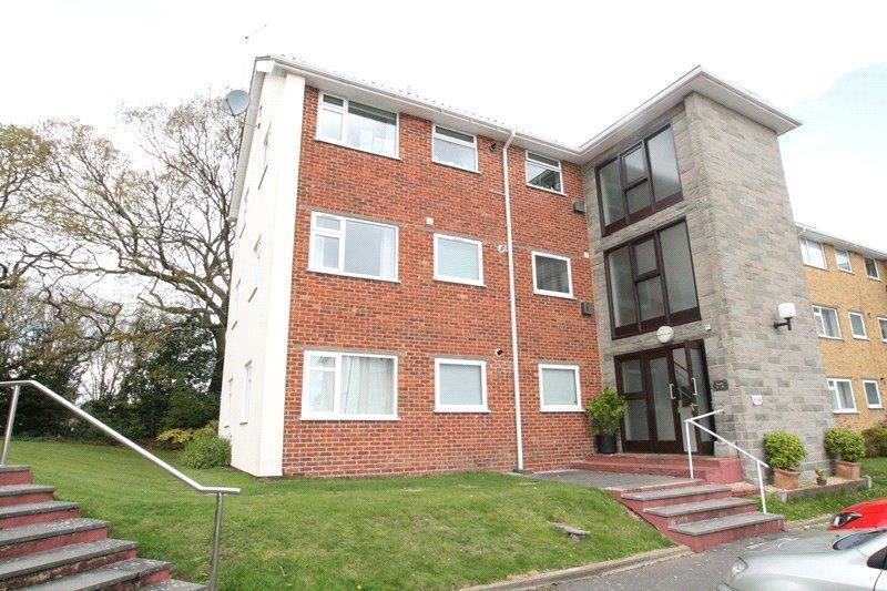 2 bed Apartment for rent in Bournemouth. From Slades - Winton Banks