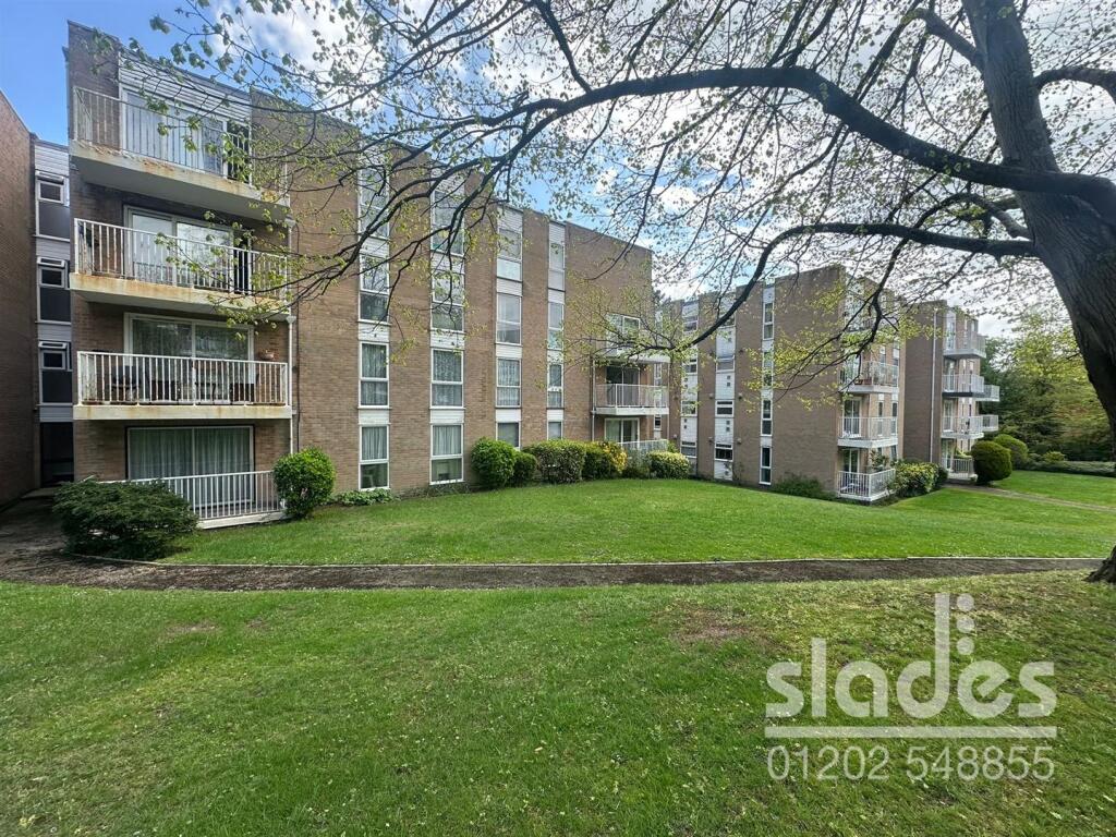 2 bed 1st Floor Flat for rent in Bournemouth. From Slades - Winton Banks