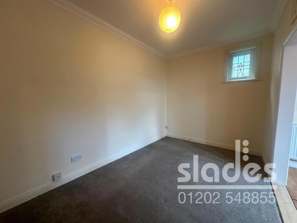 2 bed 1st Floor Flat for rent in Bournemouth. From Slades - Winton Banks