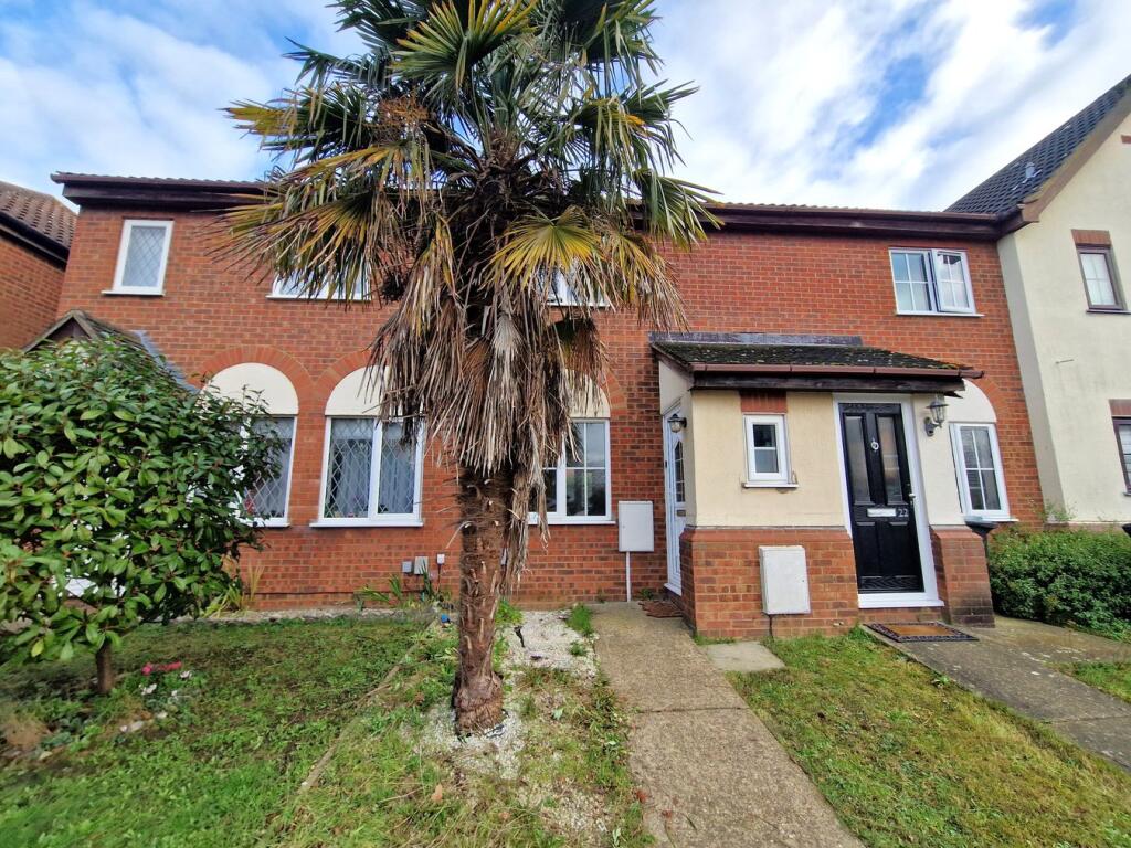 2 bed Mid Terraced House for rent in Biggleswade. From Satchells Estate Agents - Biggleswade