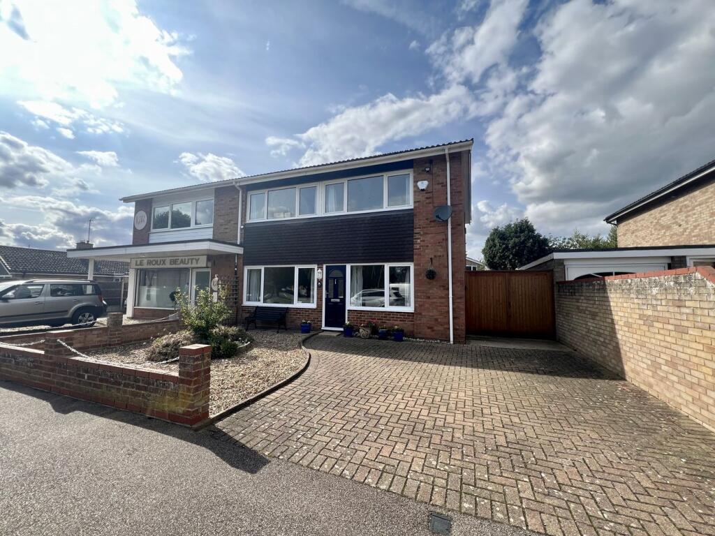 4 bed Semi Detached for rent in Langford. From Satchells Estate Agents - Biggleswade 4 bed Semi Detached for rent in Langford. From Satchells Estate Agents - Biggleswade