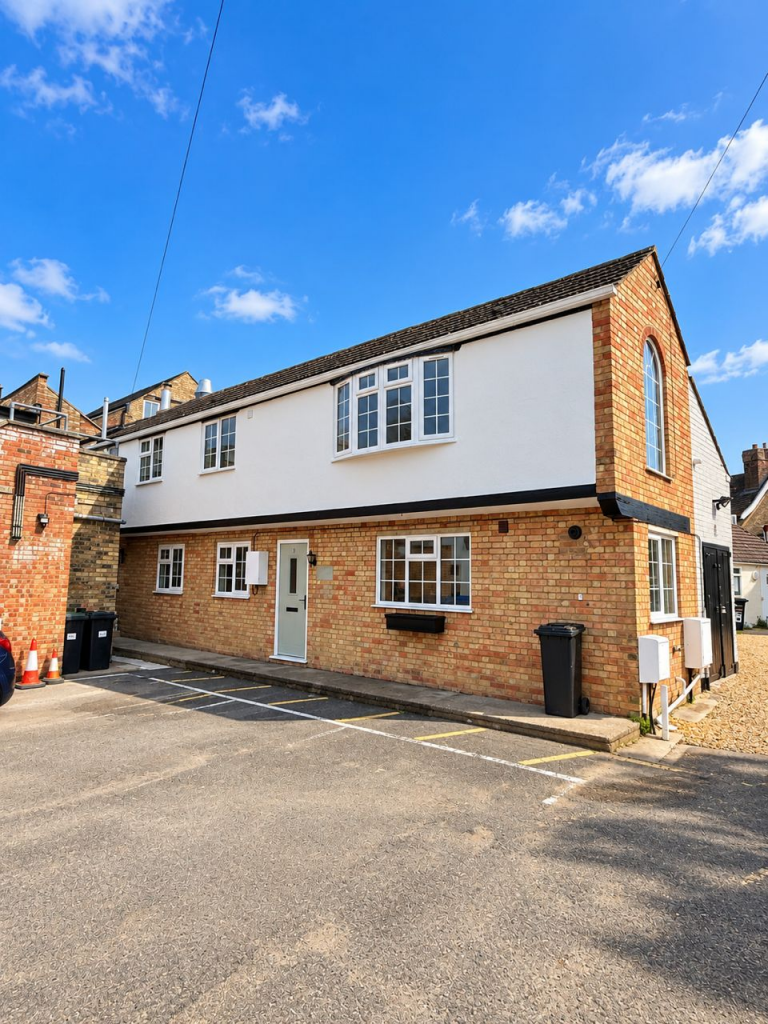 2 bed Detached for rent in Sandy. From Satchells Estate Agents - Biggleswade 2 bed Detached for rent in Sandy. From Satchells Estate Agents - Biggleswade