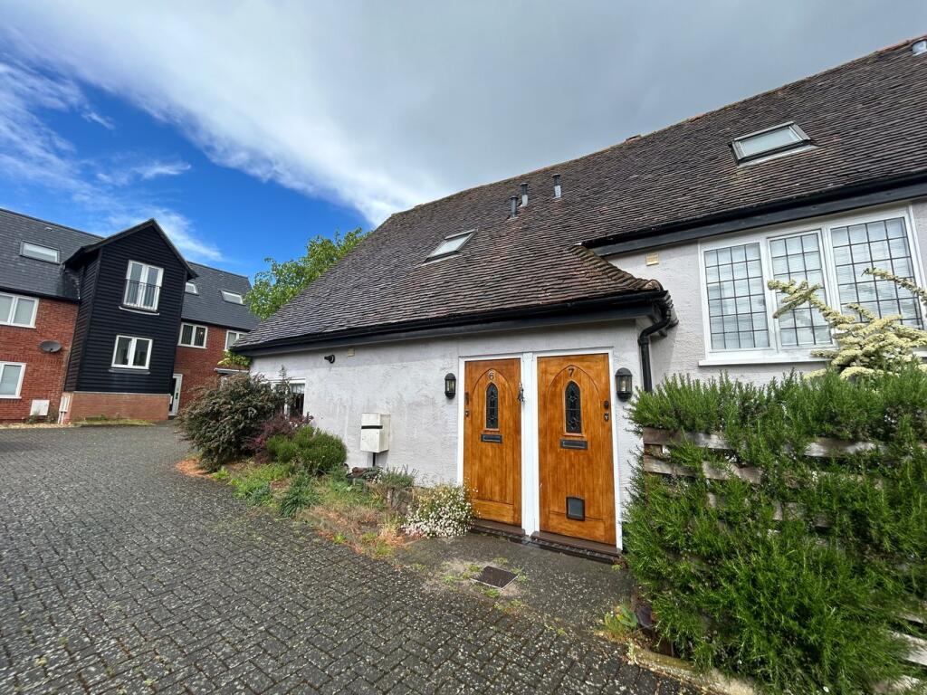 2 bed Cottage for rent in Baldock. From Satchells Estate Agents - Letchworth 2 bed Cottage for rent in Baldock. From Satchells Estate Agents - Letchworth