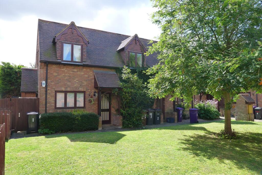 1 bed Cottage for rent in Baldock. From Satchells Estate Agents - Letchworth