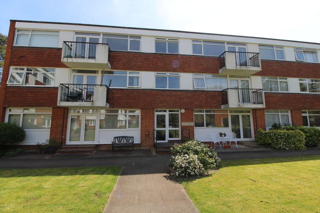 2 bed 1st Floor Flat for rent in Letchworth. From Satchells Estate Agents - Letchworth