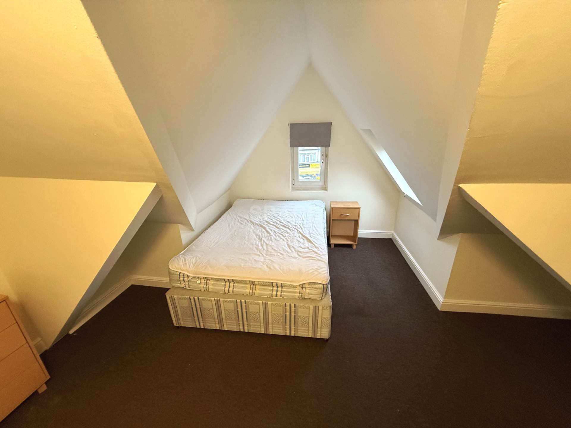 1 bed House Share for rent in Reading. From Space