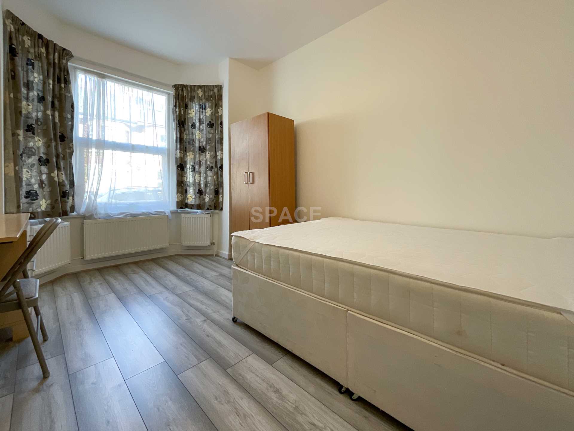 1 bed House Share for rent in Reading. From Space