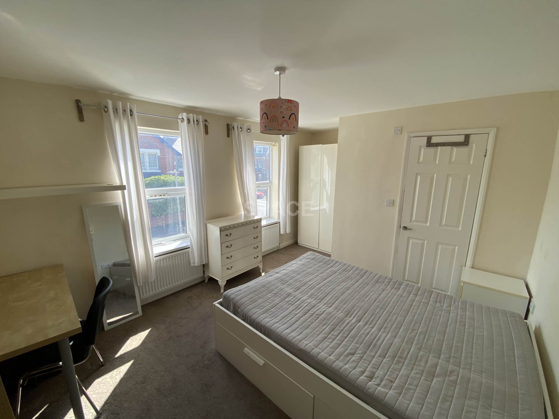 1 bed Mid Terraced House for rent in Reading. From Space