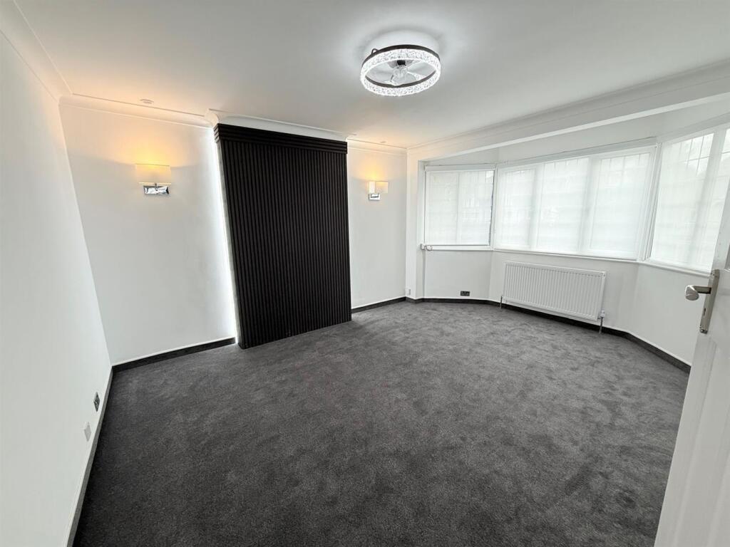 2 bed 1st Floor Flat for rent in Stanmore. From Space Residential - Mill Hill & Edgware