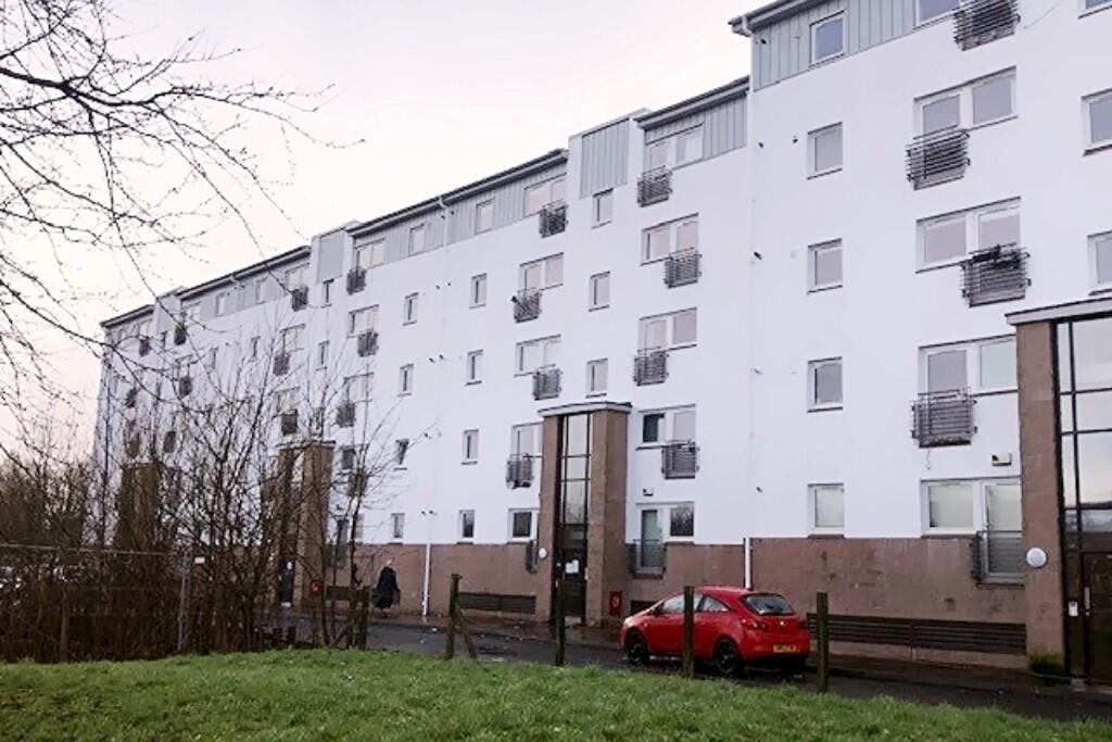 2 bed 1st Floor Flat for rent in Glasgow. From Spectrum Properties (Scotland) Ltd - Glasgow