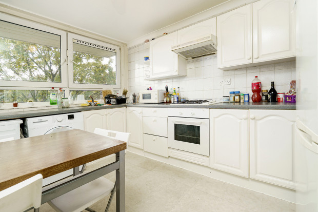 3 bed Apartment for rent in Islington. From Square Quarters