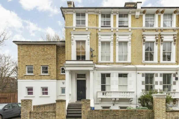 2 bed Flat for rent in Belsize Park. From Square Quarters - Islington