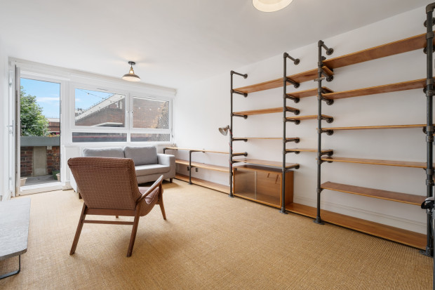 3 bed 1st Floor Flat for rent in Islington. From Square Quarters - Islington