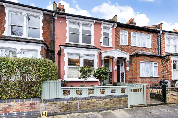 4 bed Mid Terraced House for rent in Hornsey. From Square Quarters - Islington