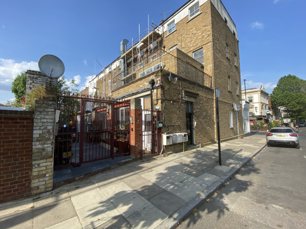 2 bed 1st Floor Flat for rent in Islington. From Square Quarters - Islington