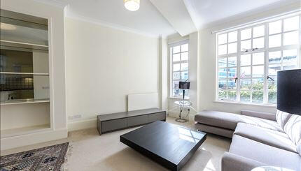5 bed 1st Floor Flat for rent in Regents Park. From Square Quarters - Islington