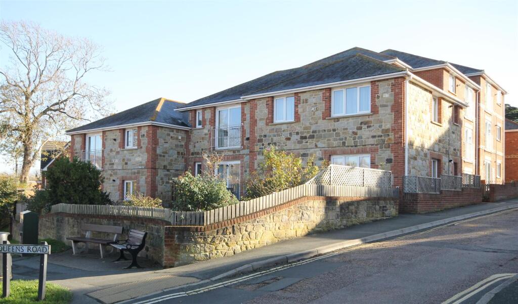 2 bed Apartment for rent in Colwell. From Spence Willard - Yarmouth