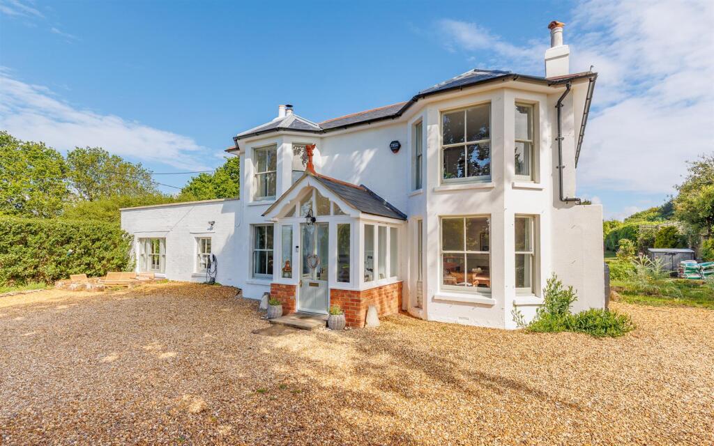 4 bed Detached for rent in St Helens. From Spence Willard - Yarmouth