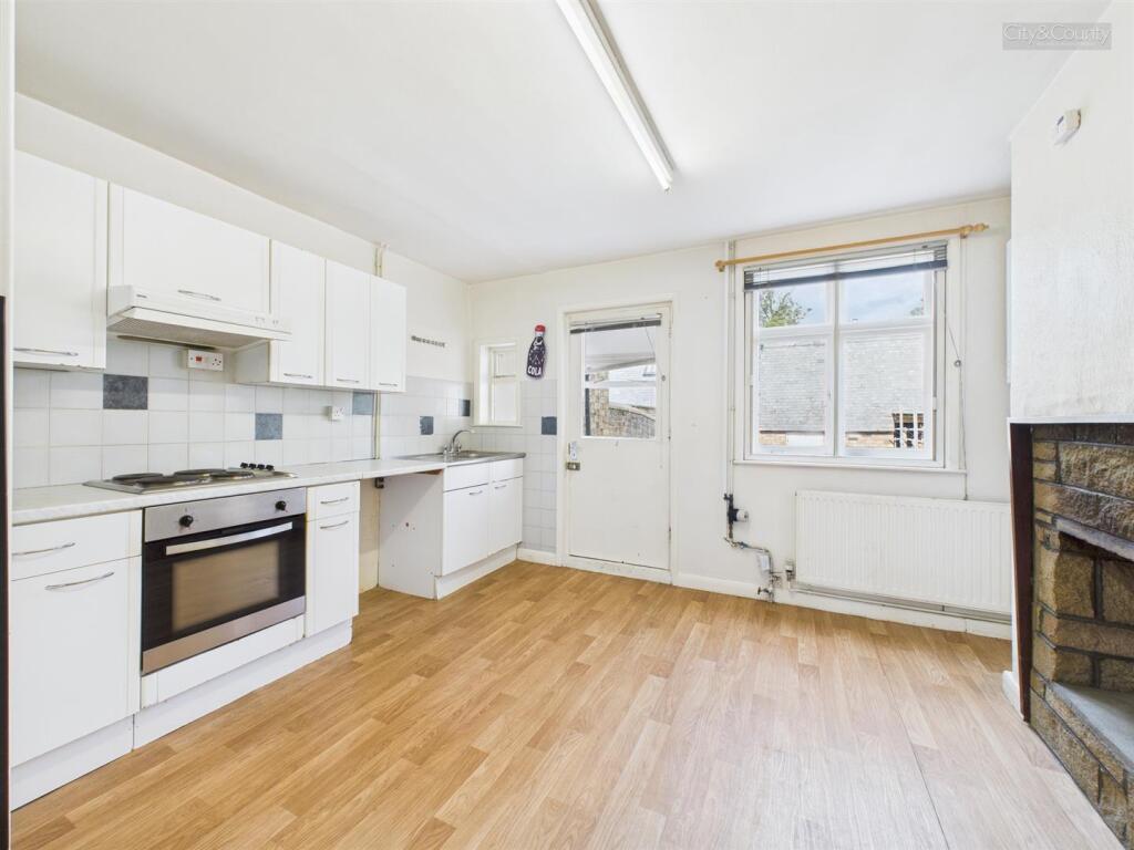 2 bed Mid Terraced House for rent in Thorney. From City & County (UK) Ltd - Peterborough