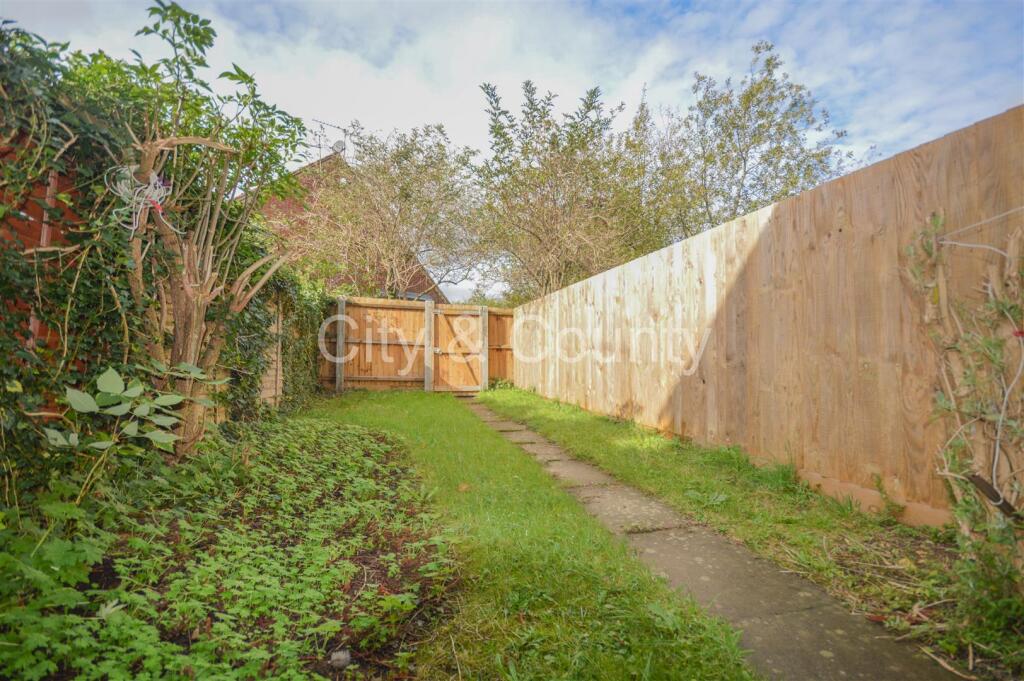 2 bed Detached for rent in Peterborough. From City & County (UK) Ltd - Peterborough