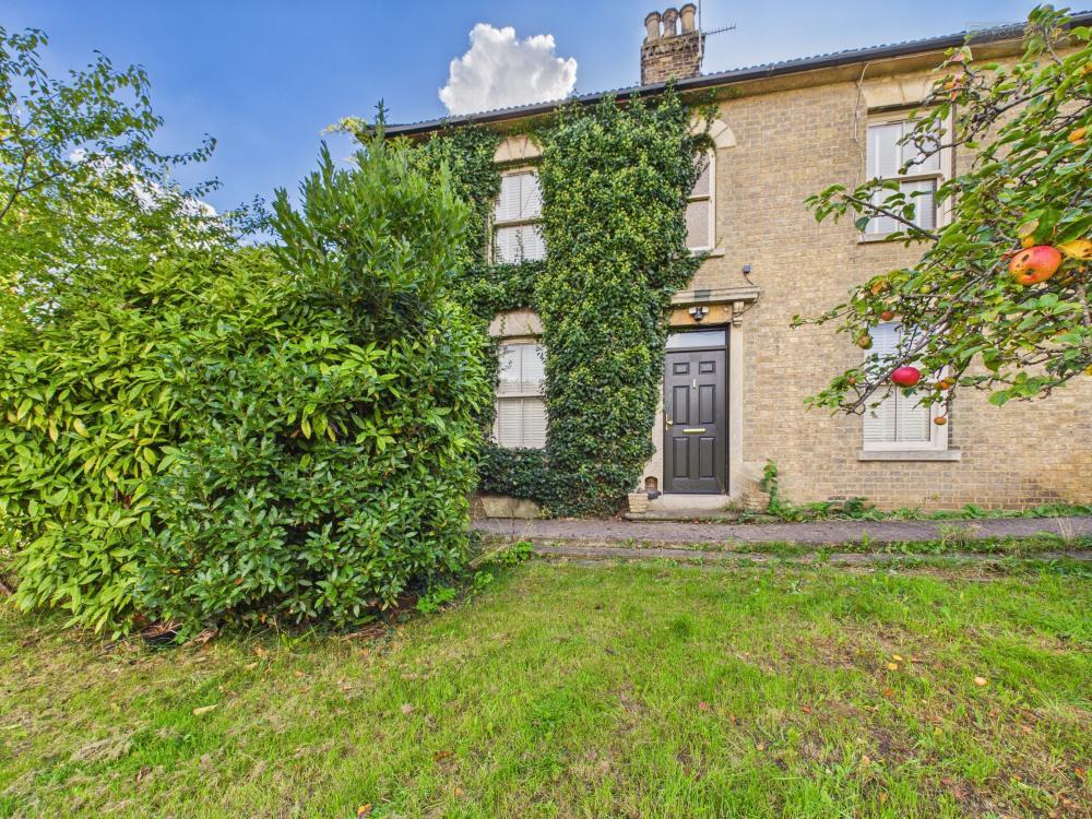 2 bed Detached for rent in Peterborough. From City & County (UK) Ltd - Peterborough