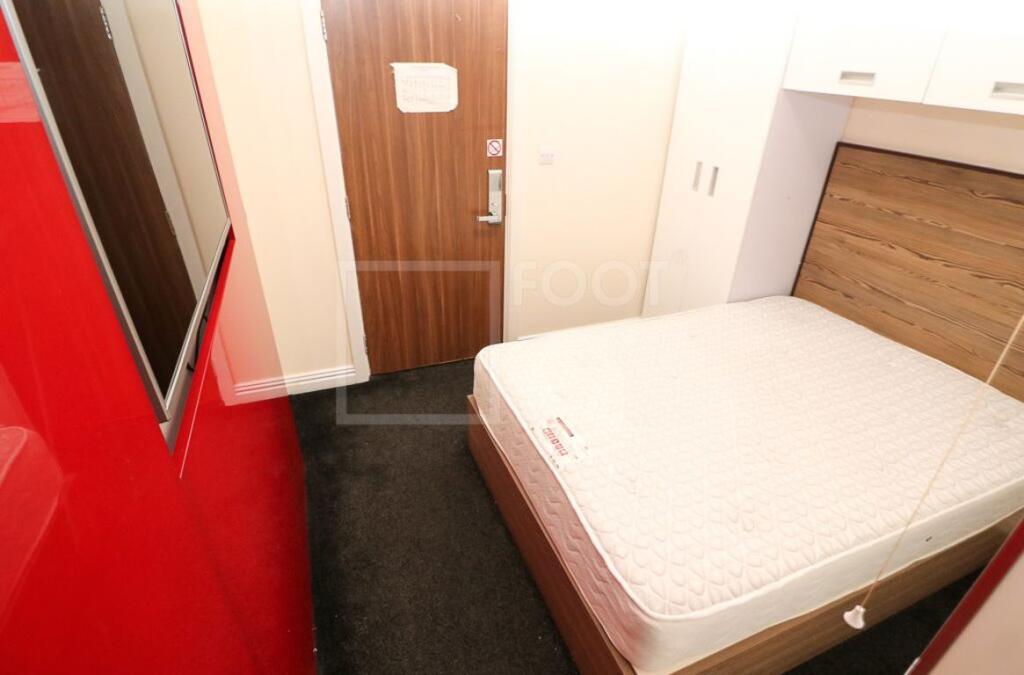 0 bed 1st Floor Flat for rent in Bradford. From Squarefoot Apartments - Bradford