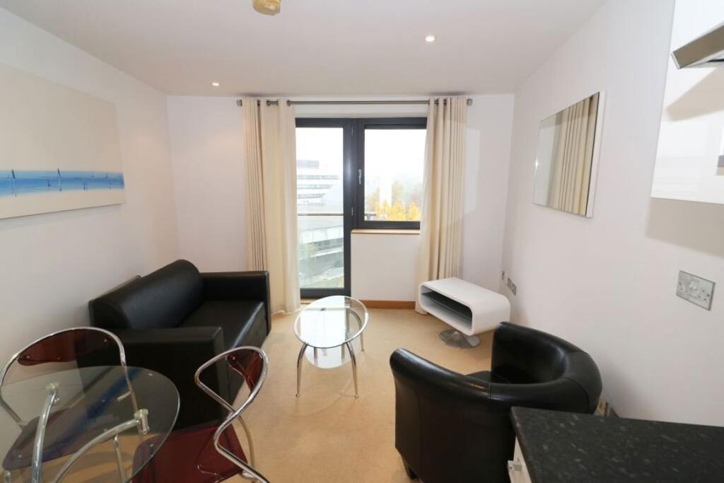 1 bed Apartment for rent in Baildon. From Squarefoot Apartments - Bradford